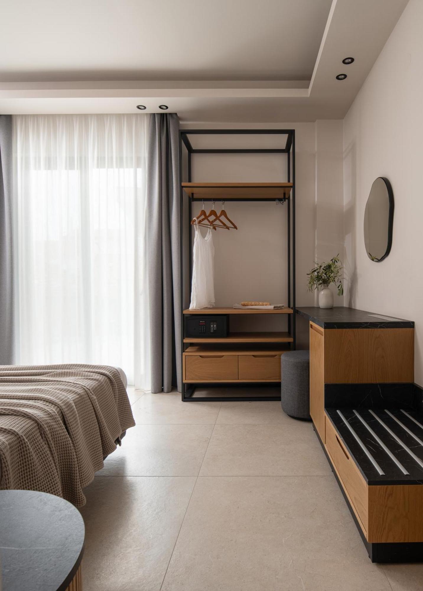 Hotel The George - Hospitality Beyond 2*